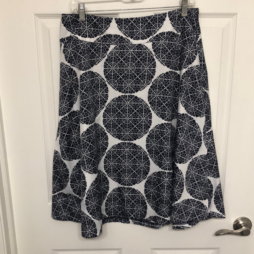 The Limited Skirt